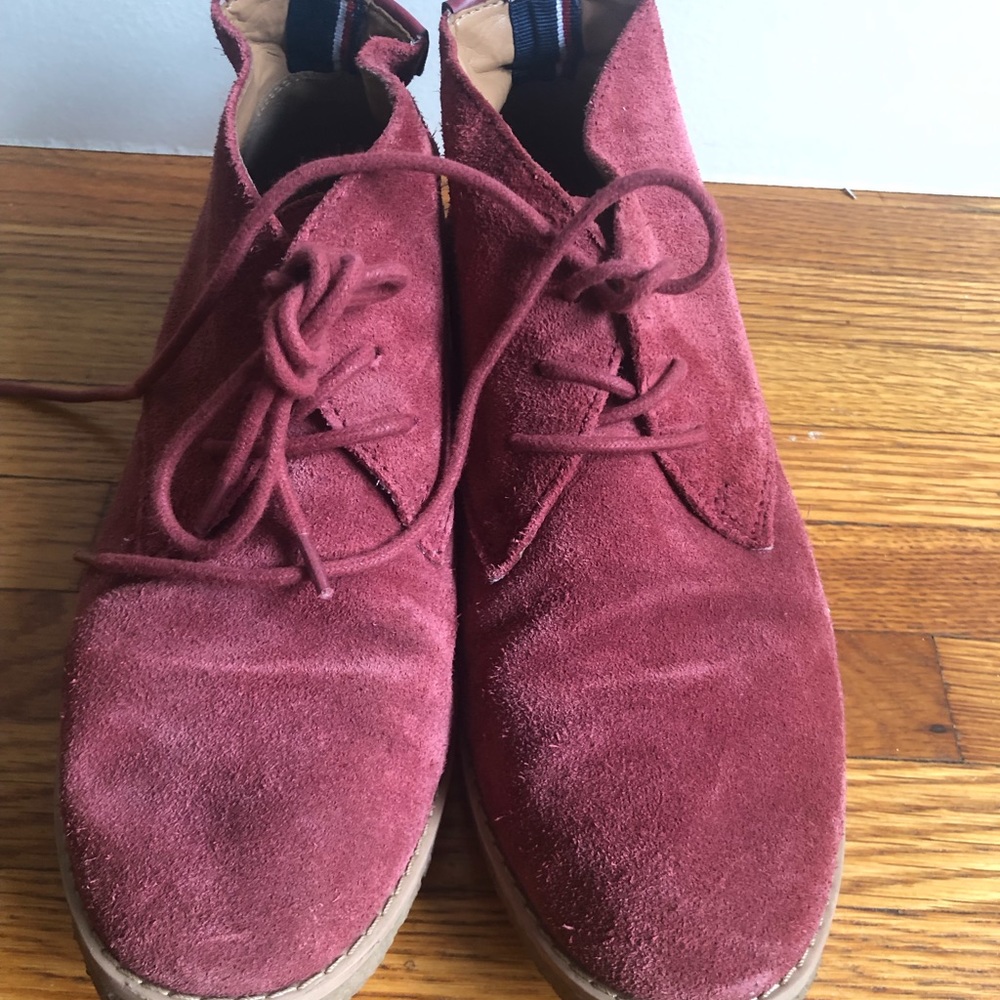 Tommy Hilfiger leather booties